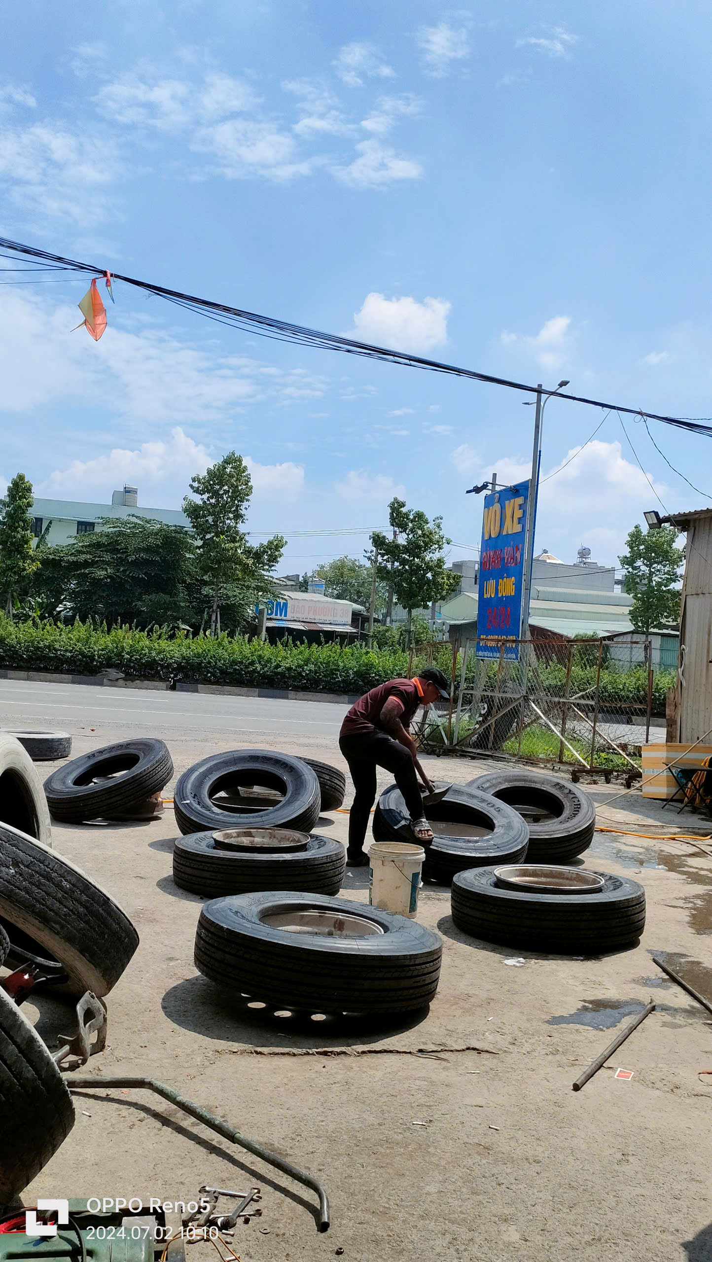 Vá Vỏ Xe Lưu Động Huyện Dầu Tiếng