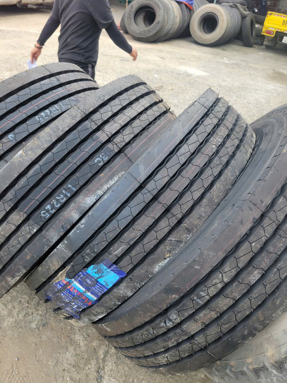 Vá Vỏ Xe Lưu Động Huyện Phú Giáo