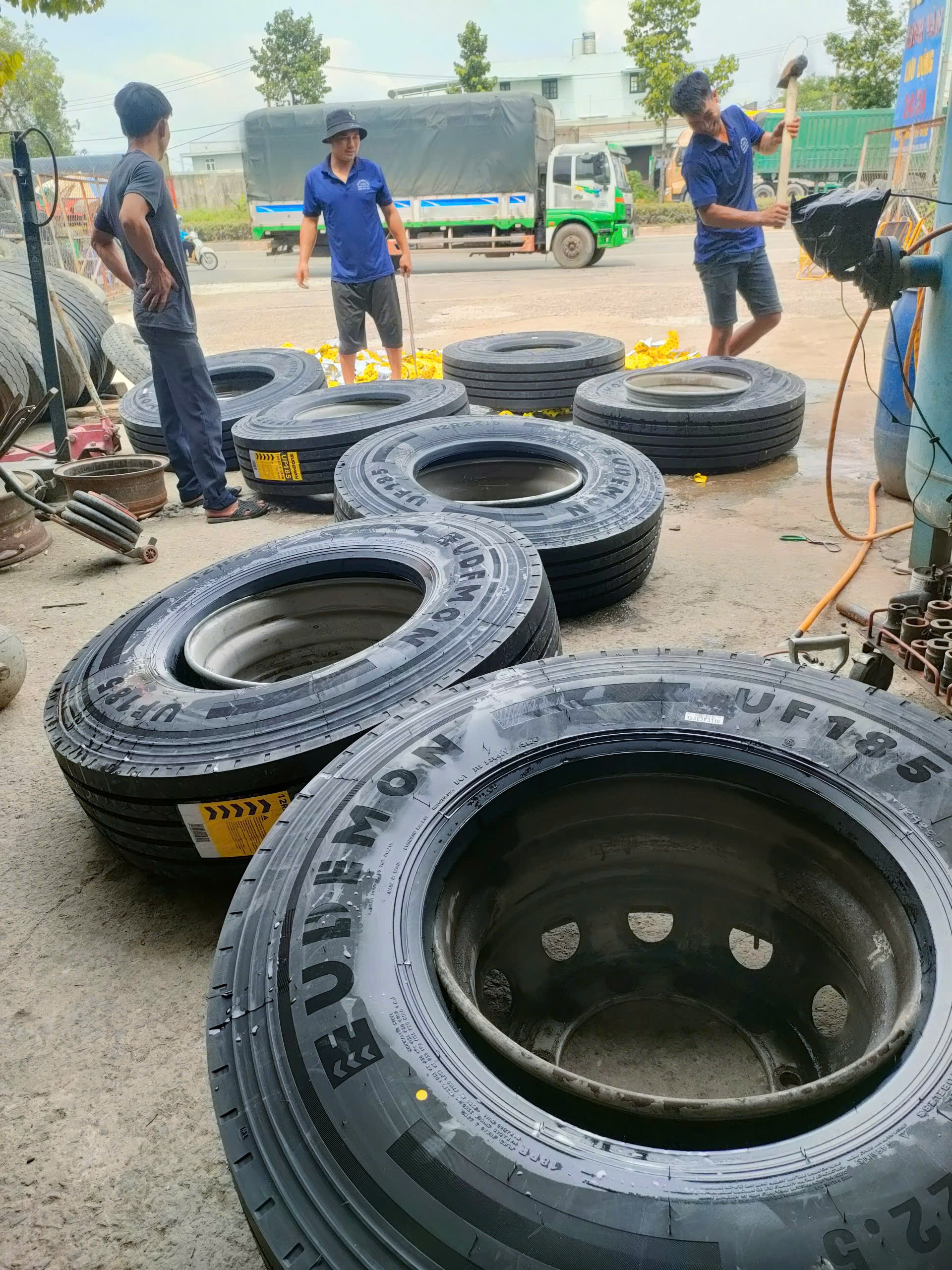 Vá Vỏ Xe Lưu Động Thành Phố Bến Cát